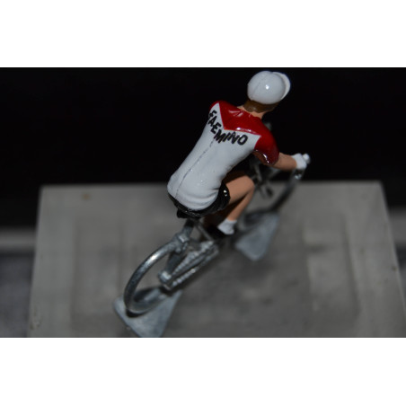 Faema Faemino 1970 - hand-painted zamak cycling figurine